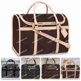 Wholesale Designer Dog Bags Pet Pets Cat Cats Dogs Carrier Portable Travel Carry Leather Mesh Breathable Cat Bag Handbag Carrying Luggage