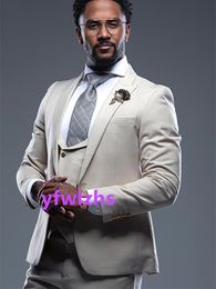 Customise tuxedo One Button Handsome Peak Lapel Groom Tuxedos Men Suits Wedding/Prom/Dinner Man Blazer Jacket Pants Tie Vest W1130