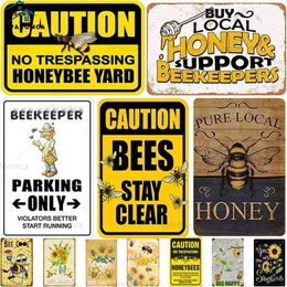 Metal Painting Metal Tin Plate Sign Posters Vintage Tin Sign Garden Farm Honey Sign Beekeeper Warning Wall Plaques Decor T220829