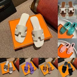 Original Slipper Fashion Sandals Oran Women Designer Sliders Sandles Outdoor Crocodile Skin Flat Flip Flops Luxury Lady Loafers Runner Sandal
