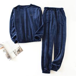 Men's Sleepwear Autumn And Winter Pyjamas Long sleeved Trousers Flannel Warm Suit Plus Velvet Thickened Two piece Home Service Men L220830