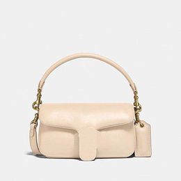 Designer Cs Pillow Tabby Shoulder Bag Women Totes Bacchus Bags Retro Hardware Cloudy Handbags Supper Soft Real Leather Baguette Fashion Pur G D 737 908 142 579 911