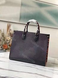 2022 Wallet catwalk style Leopard print design tote onthego black Brown shopping package designer bags leather handbag tote bag M58522