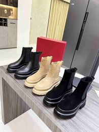 Designer Women Leather Boots Brand Black Premium Ankle Boots Classic Fall Winter Fashion Platform Flat Lace Box Size 35-4o