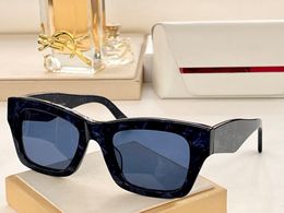 New styles Men Sunglasses Modern Women Sunshade Frame Black Tortoiseshell Rectangular Diamond Temple Design Highlights Brand UV Beach