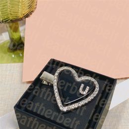 Heart Hair Clips Inlaid Crystal Barrettes Luxury Silver Letter Hairpins Cute Love Hair Barrette