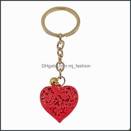 Keychains 20Pcs/Lot Wholesale Hollow Heart Keychains Fashion Charm Cute Purse Bag Pendant Car Keyring Chain Ornaments Gift Mjfashion Dh02X