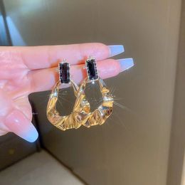 Dangle & Chandelier New Vintage Fashion Gold Big Pendant Earrings for Women Metal Loops Drop Earrings Women Jewelry Gifts
