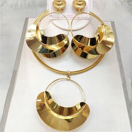 Other Jewellery Sets Jewellery Set For Women Drop Necklace Pendant Dubai Gold Plated Hanging Dangle Big Earring For Wedding Party Anniversary 220831