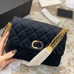 22A Viantge Womens Coin Velvet Mood Flap Quilted Bags With Gold Metal Chains Crossbody Shoulder Luxury designer Handbags Large Capacity Outdoor Sacoche 21X14X10CM