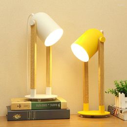 Table Lamps Creative Nordic Wooden Desk Lamp Art Iron LED Folding Simple Light Eye Protection Reading Bedroom Home Decor