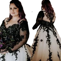 Vintage Black And White Wedding Dresses Bridal Gowns Plus Size V Neck Sheer Back Trains Long Sleeve 2023 Spring Country Gothic Bri329R