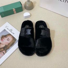 2022 Woman Sandals Stylish luxury brand Slipper house Fashion Classics Dearfoam Sandal Slippers Flat shoes fuzzy Slide damen Winter