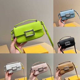 designer bags luxurys handbags women crossbody bags Fashion Candy Color womens designer bag baguette phone purses wallet 221128