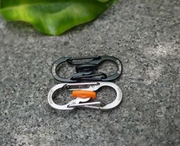 Fall Protection 8-shaped lock key chain anti-theft S-lock outdoor mountaineering backpack buckle is not inferior