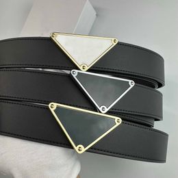 Fashion Classic Men Designer Belt Women Triangular Smooth Buckle Luxury Brand Genuine Leather Belts Business Casual 4cm Wide Black Belt