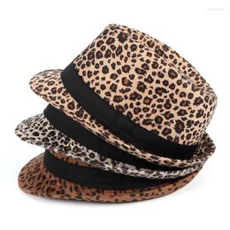 Berets Vintage Leopard Print Jazz Hat Men Women Spring Autumn 2022 Fashion Unisex Trilby Cap Short Brim Felt Fedora Hats With Belt