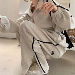 Women's Two Piece Pants Autumn suit women fashion Korean style oversized sweatshirt casual pants sportswear two piece harajuku hoodie 221130