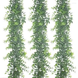 Decorative Flowers 180cm Artificial Eucalyptus Garland Vines Plastic Fake Plant Wall Hanging Wedding Decoration Green Artificielle Rattan