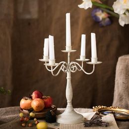 Candle Holders Metal Luxury Vintage Table High European Home Decoration Candlestick Aesthetic Candelabros Wedding Accessories