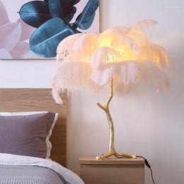 Table Lamps Nordic Copper Resin Gold Desk Lamp Ostrich Feather Bedside High-grade Handmade Tiffany American RETRO Bed