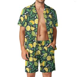Traccetti da uomo per le tracce gialle Stampa al limone spiaggia uomini set di camicia casual di frutta lime verde set estivo pantaloncini da 2 pezzi Hawaii Abita di grande dimensione