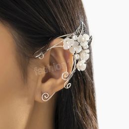 Elegant White Flower Ear Cuffs Earrings for Women Wed Bridal Vintage No Piercing Imitation Pearl Clip Earrings Jewelry
