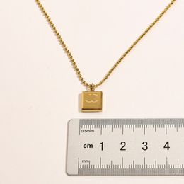 Luxury Design Necklace 14K Gold Plated Brand Stainless Steel Necklaces Choker Chain Letter Pendant Fashion Womens Wedding Jewelry Accessories Love Gifts AA1199