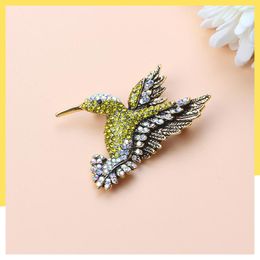 Brooches Vintage Luxury Hummingbird Brooch Female Animal Pin Fashion Dress Coat Accessories Cute Jewellery Corsage