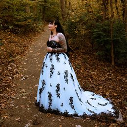 Chaple Train Country Wedding Dress Black And White A Line Gothic Bridal Gowns Lace Applique Sleeveless Sweetheart Long Tulle Bride Forset Dresses 2023