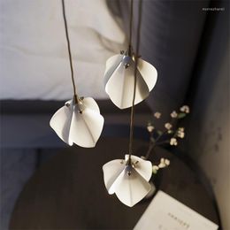 Pendant Lamps Nordic Ceramic Flower Bud Hanging Light Villa Duplex Exquisite Lamp Loft Staircase Restaurant Bedside Decorative