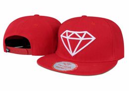 1 PPCS Capas de b￩isbol de diamantes Capa de snapback, por lo tanto, estilos de sombrero 5 panel Diamond Suply Co sombreros ajustables para hombres9521286