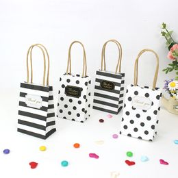 Gift Wrap 50pcs 12x8x5cm Stripes/Points Paper Bags with Handles Wedding Favours s for Guests Cy Box Packaging 221202