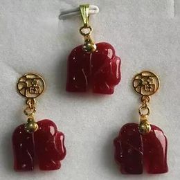 Charming Jewelry Natural Green red Jade Carved Elephant Pendant Necklace Earrings Set