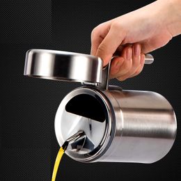 Herb Spice Tools 5501000ML Kitchen Oil Bottle 304 Stainless Steel Leakproof Oil Storage Bottle Dispenser Gravy Boats 221203