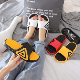 Home Shoes 2022 New Slippers Men Wear Summer Fashion ins Men's Korean Casual Home Anti-skid Soft Bottom Flat Slipper Factory Direct Dales