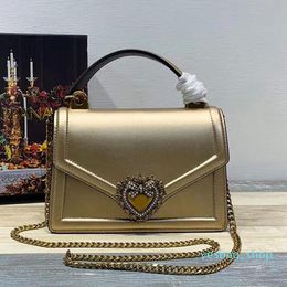 Top Handle Messenger Bag Flap Clutch Bags Purse Genuine Leather Crossbody Handbag Jewelry Heart Buckle Wallets Chain Pouchette 5A Quality key Pouch Handbags 021