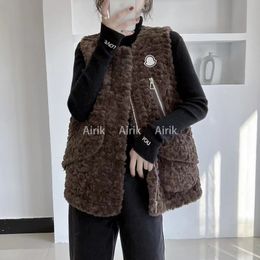 디자이너 패션 여성의 가짜 가죽 다운 재킷 겨울 코트 캐주얼 야외 다운 재킷 두꺼운 고급 열병