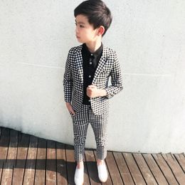 Suits Plaid Formal Suit for Boys Blazer Pants Children Wedding Tuxedo Kids Dresses Party Outfits Spring Baby School Clothes 221205