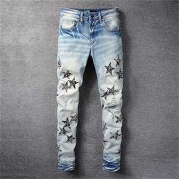 Men's Jeans Designer Mens Cool Style Luxury Fashion Embroidered Patches Denim Pant Distressed Ripped Biker Black Blue Men Slim Pencil Jean Slimq4el