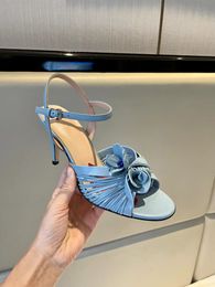 23SS Lovelight Sandal ile Çiçek Kadın Toka Kapatma Sandalları Topuklu Açık Mavi Deri Çiçek açan çiçek detay boyutu 35-41