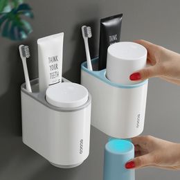 Toothbrush Holders Double Wash Cup Set Magnetic Suction Toothbrush Holder Rack Wallmounted Waterproof Toothpaste Squeezer Bathroom Accessories 221205