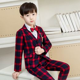 Suits Children s Formal Set Boys Performance Shows Wedding Costume Kids Plaid Tuxedo Vest Shirts Pants Bowtie Clothes Sets 221205