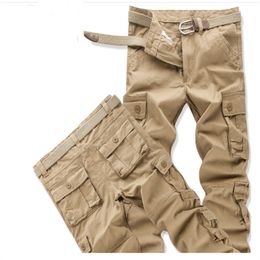 Pantaloni cargo mimetici da uomo Pantaloni casual in cotone multi tasche Tattici militari Pantaloni streetwear da lavoro Pantaloni lunghi da combattimento 28-44 200 libbre disponibili