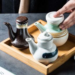 Herb Spice Tools Simple Japanese Ceramic Oil Can Vinegar Pot Soy Sauce Pot Seasoning Pot Restaurant Creative Small Oil Can Bottle Set 221203