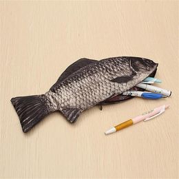 Children Pencil Bags Realistic Fish Shape Make Up Pouch Pen Pencil Case with Zipper Back To School Pencil Holder Pen Bag