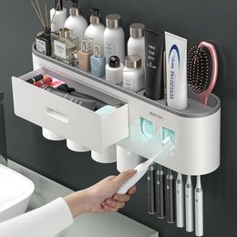 Toothbrush Holders Magnetic Adsorption Inverted Toothbrush Holder Double Automatic Toothpaste Squeezer DispenserAccessories dv kg 221205