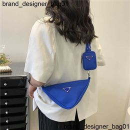 Totes Summer Fashion Women Niche Design Shoulder Messenger Bags Triangle Chest Pack Korean New Trend Party Club Phone Lipstick Purse 120422H