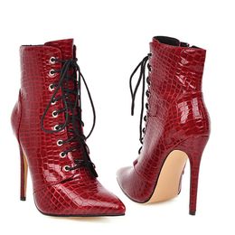 Botlar Seksi Ayakkabı Kovboy Kadın Ayakkabı Moda Yılan Kırmızı Beyaz Siyah Topuk Lady Dantel Up Kısa Boot Sonbahar Büyük Boyut 48 221203