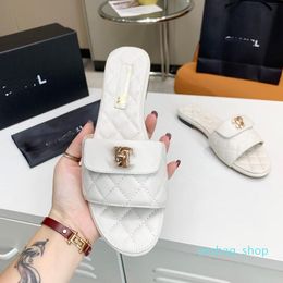 Women Flat Slippers Luxurys Designers Sandals Flip Flop Girl Slides Sandalias Summer Fashion Leather Brand Beach Bedroom Casual 6654